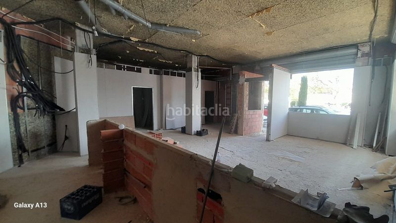 Foto ae9c2eb7-9146-46f7-8a5a-3523b7c7030d. Location local commercial dans Pueblo Eliana (l´)