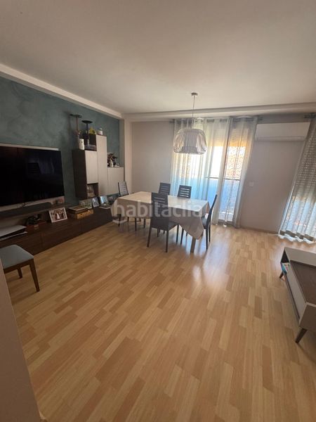 Foto 084f11cf-9b7b-49aa-aea7-b264b132d62d. Pis a Núcleo Urbano Pobla de Vallbona (la)