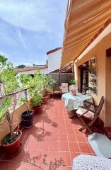 Reihenhaus in Riba - roja de Túria. Se vende magnifico chalet adosado en ribarroja