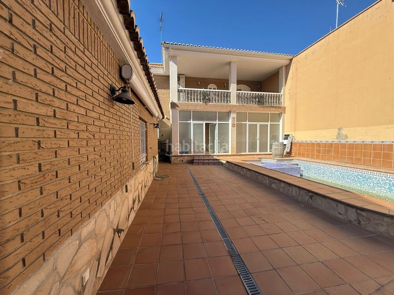 Foto 95a23e30-e945-4bcc-81c1-0d300f058f42. Casa amb calefacció piscina a Vilamarxant
