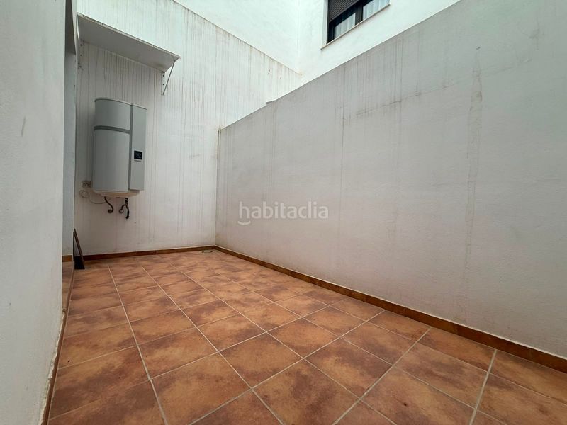 Foto ff2cb3a1-d1c8-4a24-9284-e04352685884. Planta baixa amb calefacció a Pueblo Eliana (l´)