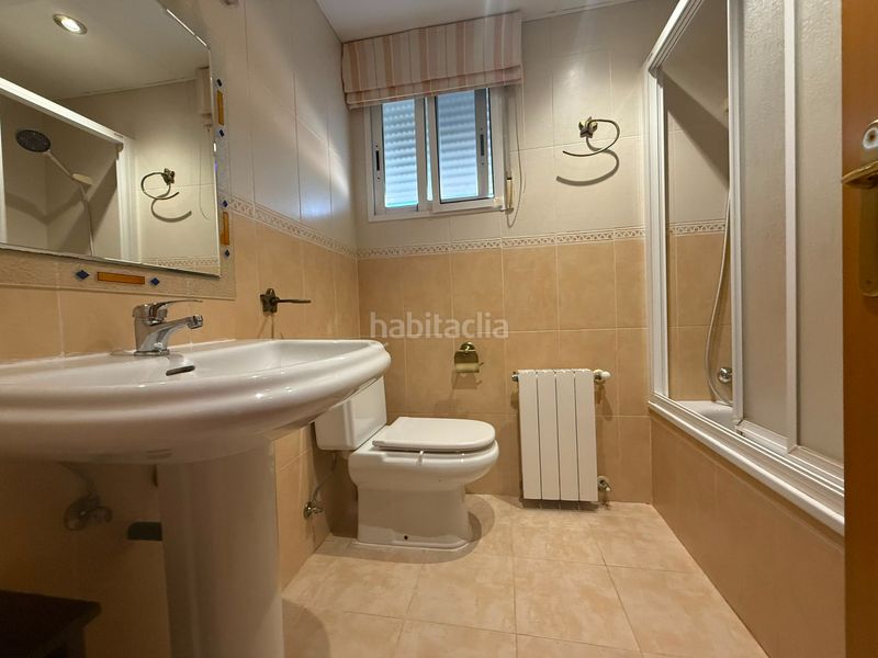 Foto a4bcbd91-10c6-43d5-bbf1-06e02a2c0a99. Xalet amb calefacció aparcament piscina a Rascanya Pobla de Vallbona (la)