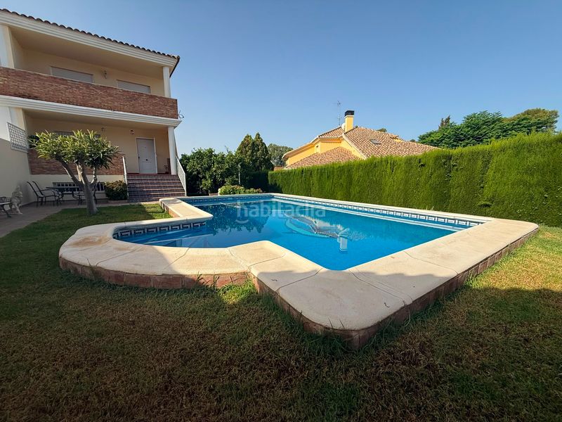 Foto e77c3e4e-97d2-43f6-82a9-a61ebcbf2409. Xalet amb calefacció aparcament piscina a Rascanya Pobla de Vallbona (la)