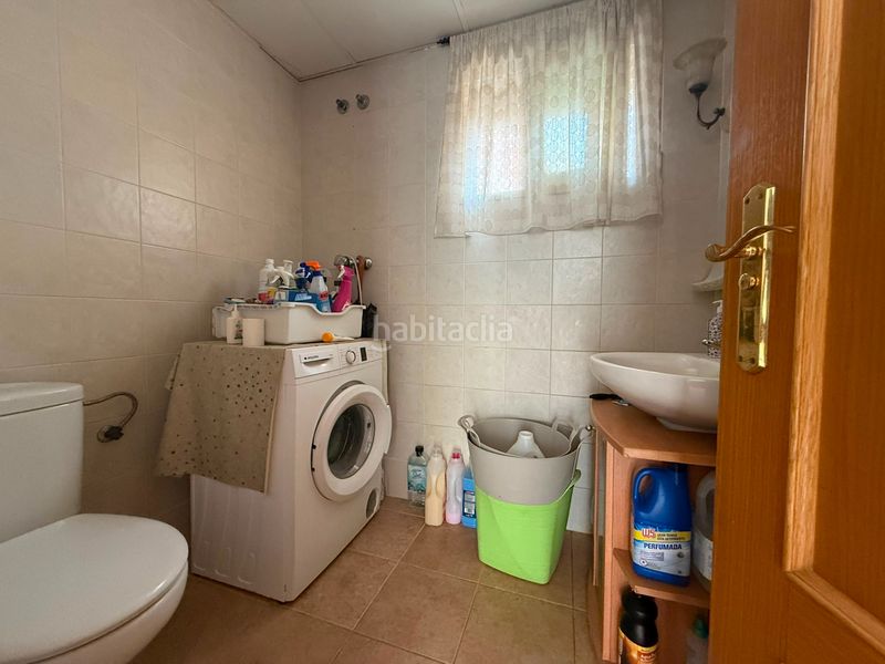 Foto f0ee5d7e-2f58-4420-acd4-92df2929337c. Xalet amb xemeneia calefacció aparcament piscina a Pobla de Vallbona (la)