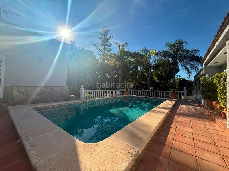Foto c9e491e8-f0e2-48eb-a06d-f48564a7f5af. Xalet amb calefacció aparcament piscina a La Cañada Paterna