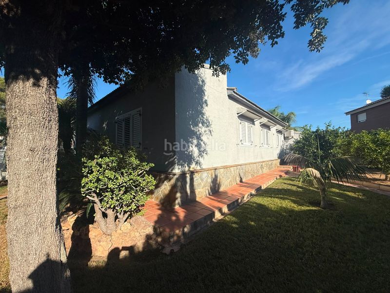Foto e9378959-311b-42a9-9d22-16076c4c5301. Xalet amb calefacció aparcament piscina a La Cañada Paterna