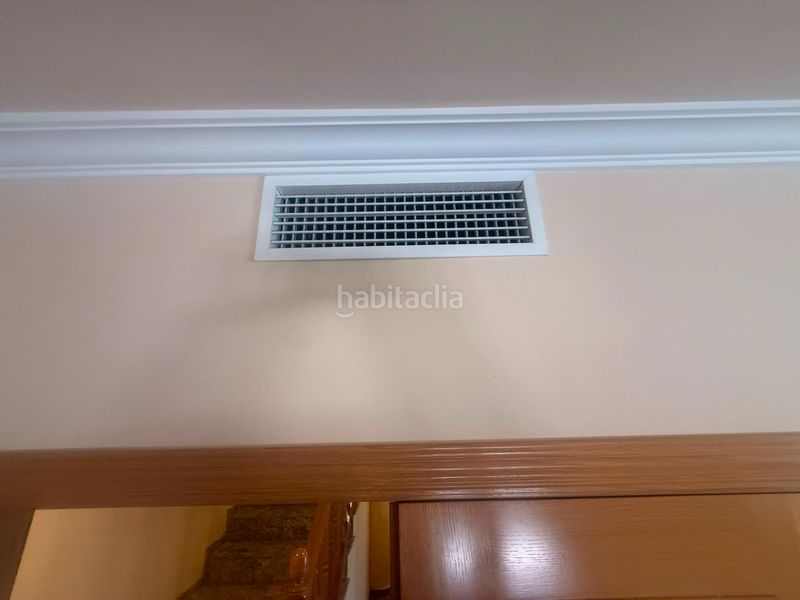 Foto 31309754-3797-4dbe-9f11-97da8f65bbc0. Maison avec chauffage parking dans Núcleo Urbano Pobla de Vallbona (la)