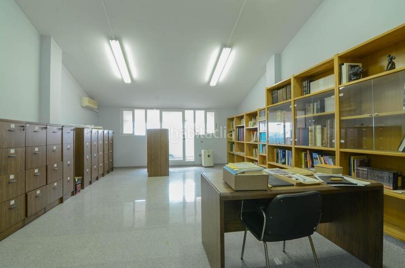 Foto 5fa1814e-9dce-4eab-bbc0-3c8e1779c07b. Büro mit heizung parking in Massamagrell