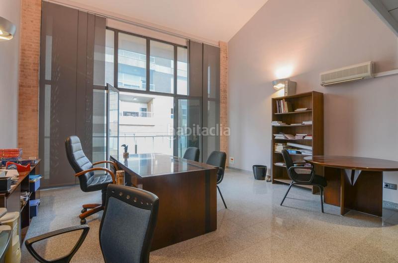 Foto a01100dd-71d1-4894-95ac-4eafabdada3b. Büro mit heizung parking in Massamagrell