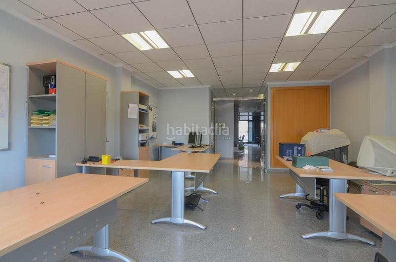 Foto b7e69cbe-6257-442b-926d-1a44dbe029b3. Büro mit heizung parking in Massamagrell