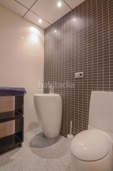 Foto fb7de4d4-3fd6-4d9a-b7b1-db49ce765a7e. Büro mit heizung parking in Massamagrell