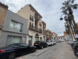 Rent Business premise  Museros - llibertat. Local comercial en alquiler en el centro de museros