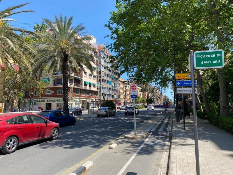 Foto 2e80699c-6df4-419d-80ea-9b30149f1b50. Geschäftsraum in Els Orriols Valencia