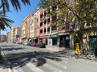 Local Comercial  Valencia - avenida primado reig. Local comercial a la venta en primado reig