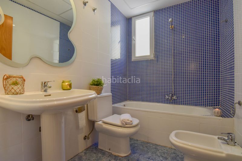 Foto d851f24c-d613-4df0-8def-a82aa76998d0. Casa adossada amb calefacció a Emperador