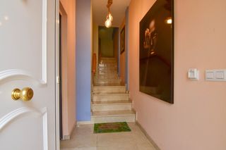 Casa a schiera in Emperador - cl torreta de la 12. Tu hogar perfecto en emperador... adosado listo para entrar a vi