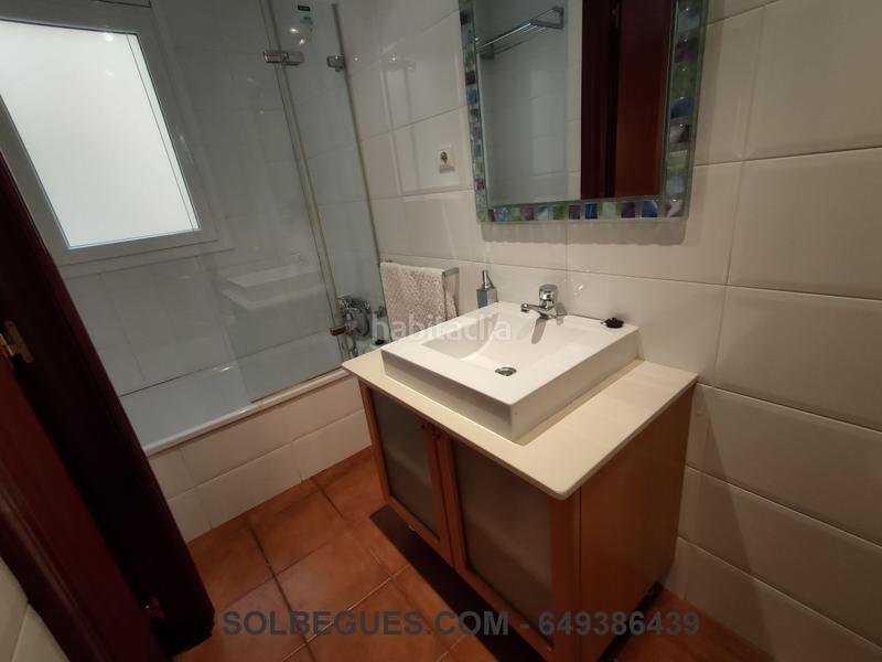 Foto bf3b2ef3-4f19-410e-96d8-503e6aed737d. Casa adosada barceloneta casa adosada para entrar vivir en Begues