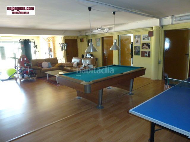 Foto 39937e6c-882e-46b6-be50-dadfdca297fd. Casa amb calefacció aparcament piscina a Begues