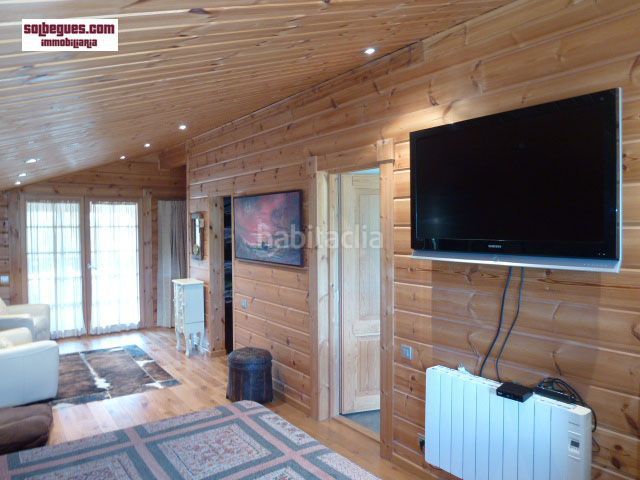 Foto b4288995-74f6-4ed2-b257-70b99a8f506d. Casa amb calefacció aparcament piscina a Begues