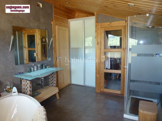 Foto c27f9bc7-6667-475e-9070-20305726ee3a. Casa amb calefacció aparcament piscina a Begues