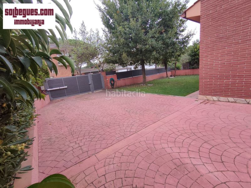 Foto 1630c301-de2a-46f9-b7e0-48189dff7761. Casa amb calefacció a Begues