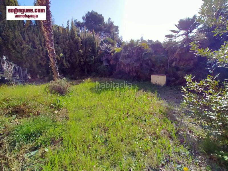 Foto 21521b24-6e3d-4e26-b868-d201fb72f5f2. Alquiler local comercial centro local diafano con salida humos terraza en Begues