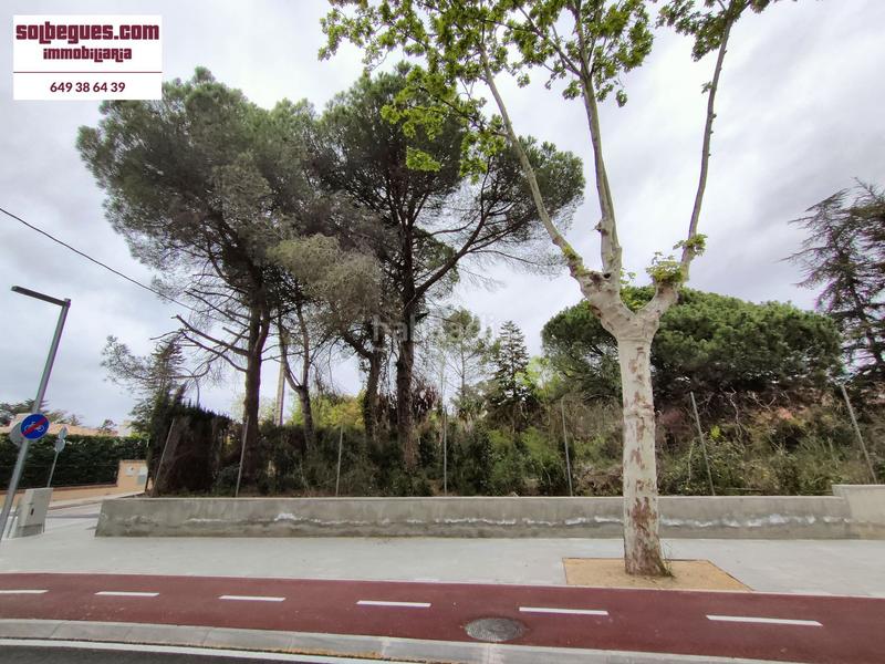 Foto 5e412aed-1750-4bae-9c4a-67ae3cc12afd. Terreno residencial centro amplio terreno esquinero en Begues