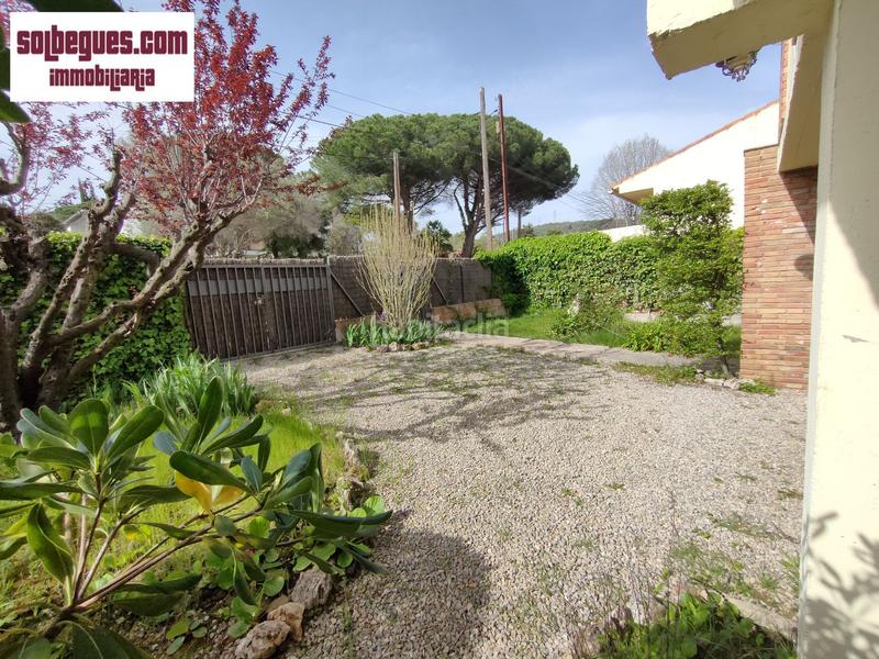 Foto de88e9f2-667f-461f-bf6f-c1035903dc41. Casa santa eulalia finca con dos viviendas en Begues