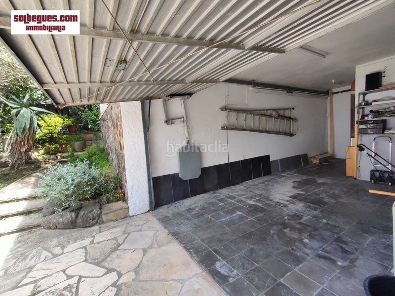 Foto 8c7c2484-e47f-4633-9b95-a41b374ec46f. Casa amb calefacció aparcament piscina a Begues