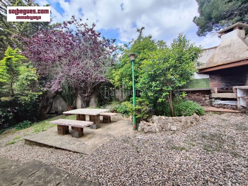 Foto 9b2f7faa-592f-463d-8bca-be18620d234a. Casa amb calefacció aparcament piscina a Begues