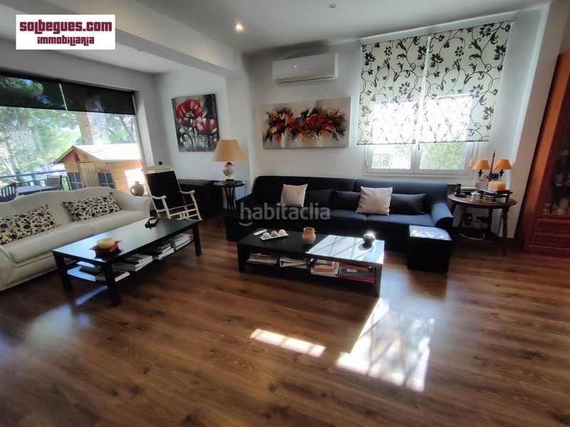 Foto d0b51f7e-7b4d-408a-a2b8-78b23dbe19ff. Casa amb calefacció aparcament piscina a Begues