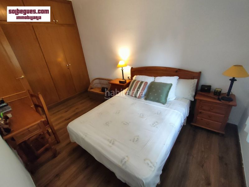 Foto d2e27fd2-9c80-483d-9418-54e38d7f8c7c. Casa amb calefacció aparcament piscina a Begues