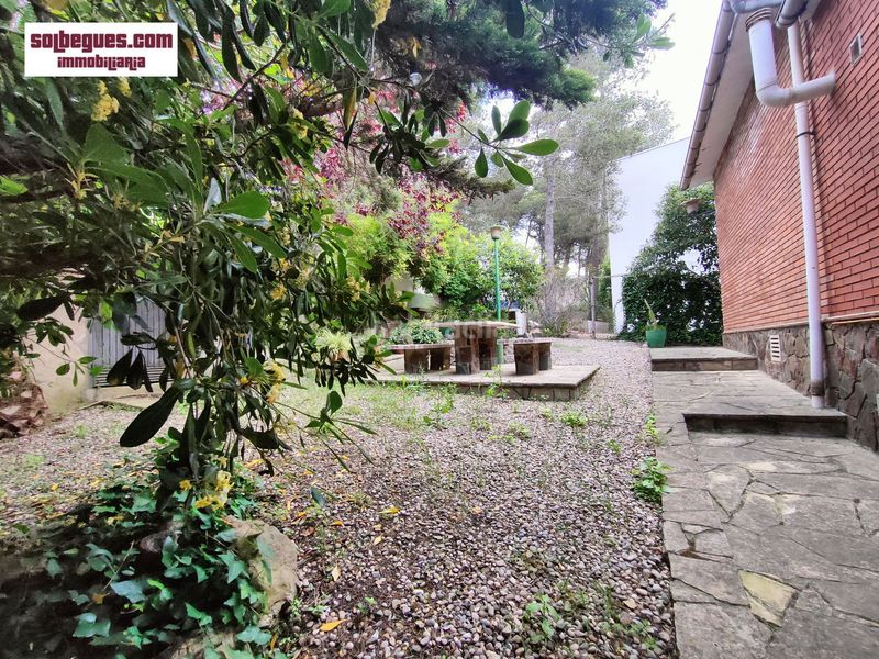 Foto def675d5-dcc2-424e-b33b-dde314c3b355. Casa amb calefacció aparcament piscina a Begues