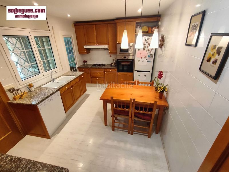 Foto e3da07ab-8afe-4376-b0f2-99726195a531. Casa amb calefacció aparcament piscina a Begues