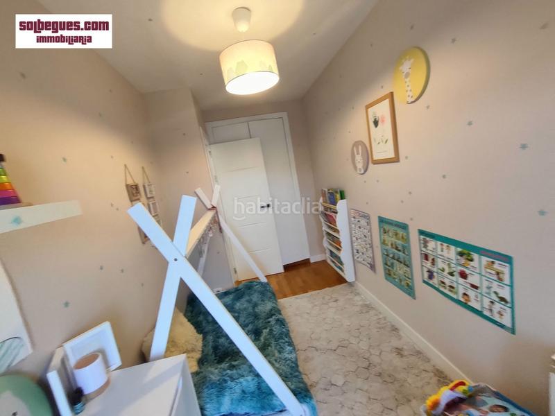 Foto 7a39fdfc-c3ff-4e9c-ae11-85a33be7400d. Piso barceloneta piso luminoso 3 habitaciones parking y trastero en Begues