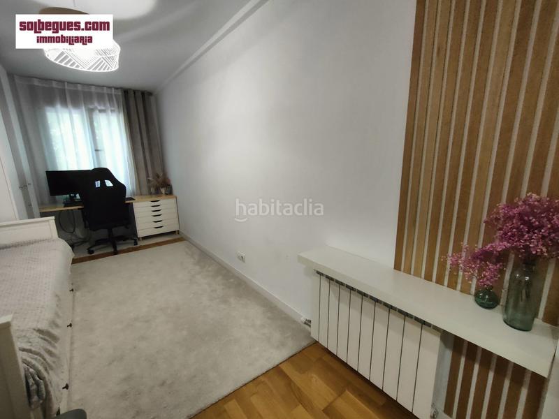 Foto 8644b8c6-767a-47ae-8442-56d4e9b7fcd7. Piso barceloneta piso luminoso 3 habitaciones parking y trastero en Begues