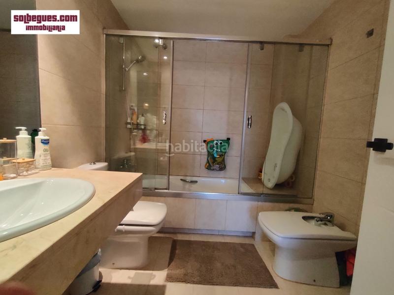 Foto 8c6cf64b-2eca-4221-be0c-f88395501859. Piso barceloneta piso luminoso 3 habitaciones parking y trastero en Begues