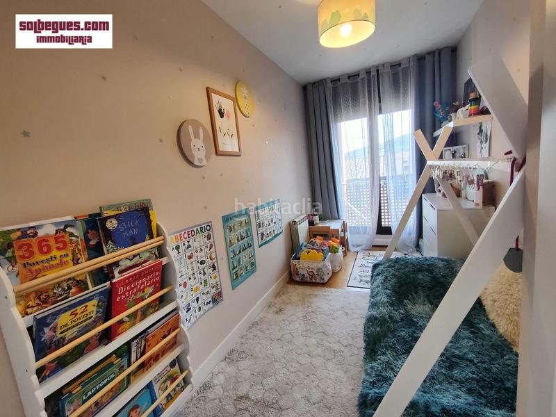 Foto e6739704-b48d-40d2-b470-c601ae5c2e14. Piso barceloneta piso luminoso 3 habitaciones parking y trastero en Begues