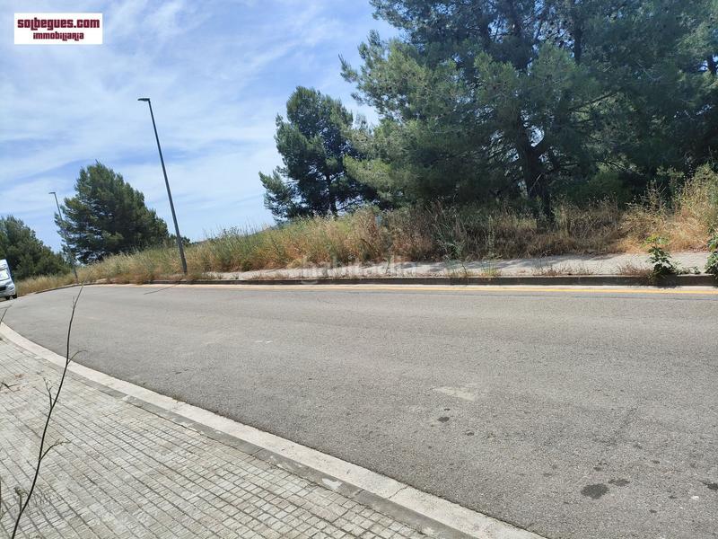 Foto 3f9debd1-9210-4a4e-a9c1-57a6d7382efb. Terreno residencial en turia 34 parc. terreno con magnificas vistas en Begues
