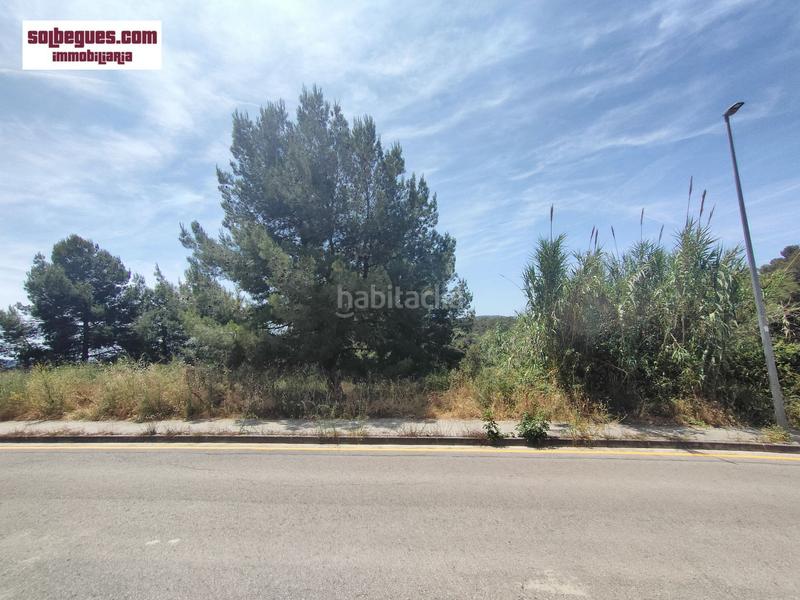 Foto 731c5431-9843-4507-8b8f-4d2cc1f8a8a3. Terreno residencial en turia 34 parc. terreno con magnificas vistas en Begues