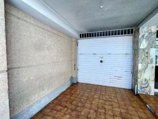 Aparcament cotxe a Begues. Begues se vende parking en el centro de begues.