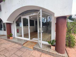 Locale commerciale in Begues