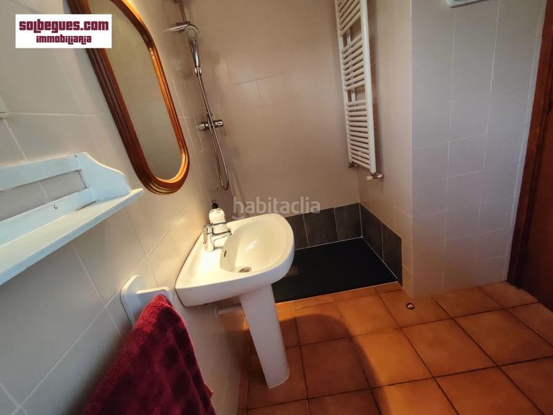 Foto 0cfe42ee-e6ff-43d9-8474-66625094c6cb. Casa can sadurni. comoda casa de obra vista con piscina y amplio jardín intimo en Begues