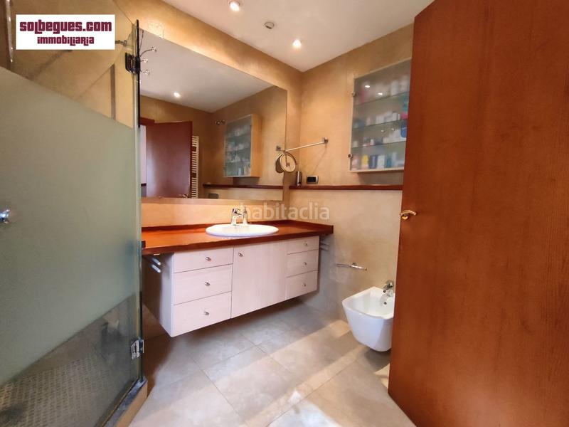 Foto 61fb01f8-a441-4b84-9965-877343aacc09. Casa can sadurni. comoda casa de obra vista con piscina y amplio jardín intimo en Begues