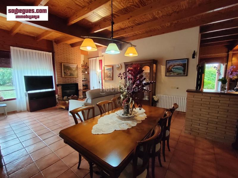 Foto 740690ba-2a10-409c-865c-87273901cb6b. Casa can sadurni. comoda casa de obra vista con piscina y amplio jardín intimo en Begues