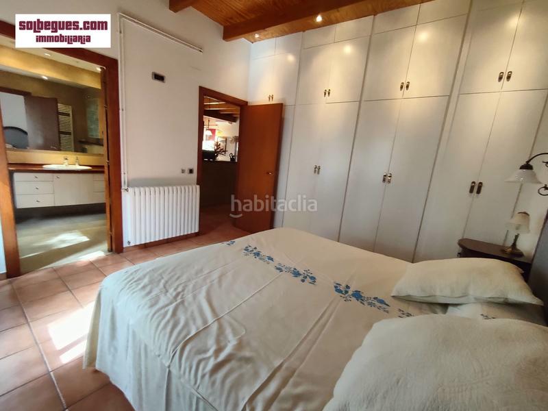 Foto 8910ada7-66c4-4725-a0a8-ed44013bc0ae. Casa can sadurni. comoda casa de obra vista con piscina y amplio jardín intimo en Begues