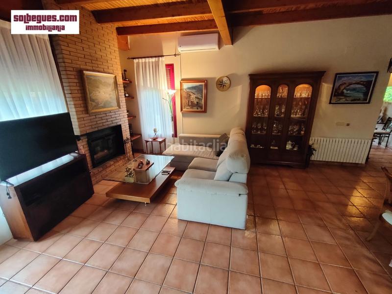 Foto 931a2f69-8444-4020-947f-102ccf96443c. Casa can sadurni. comoda casa de obra vista con piscina y amplio jardín intimo en Begues