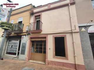 Haus in Major 23. Begues centro. casa pueblo por reformar oportunidad de inversion