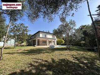 Maison à Begues. Begues centro. una gran casa para compartir momentos