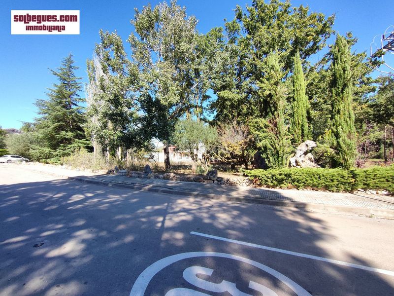 Foto 4de3390d-b9b1-4877-b936-e62d6498ec43. Terreny residencial a Begues